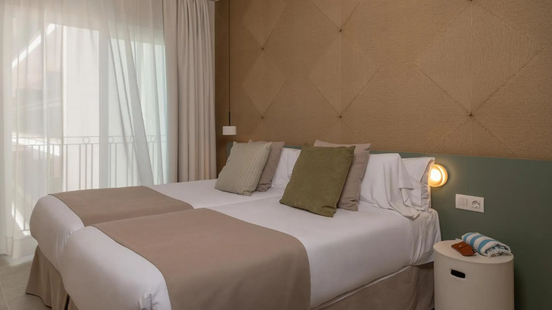 Aqua Hotel Bertran Park Lloret de Mar Spanien