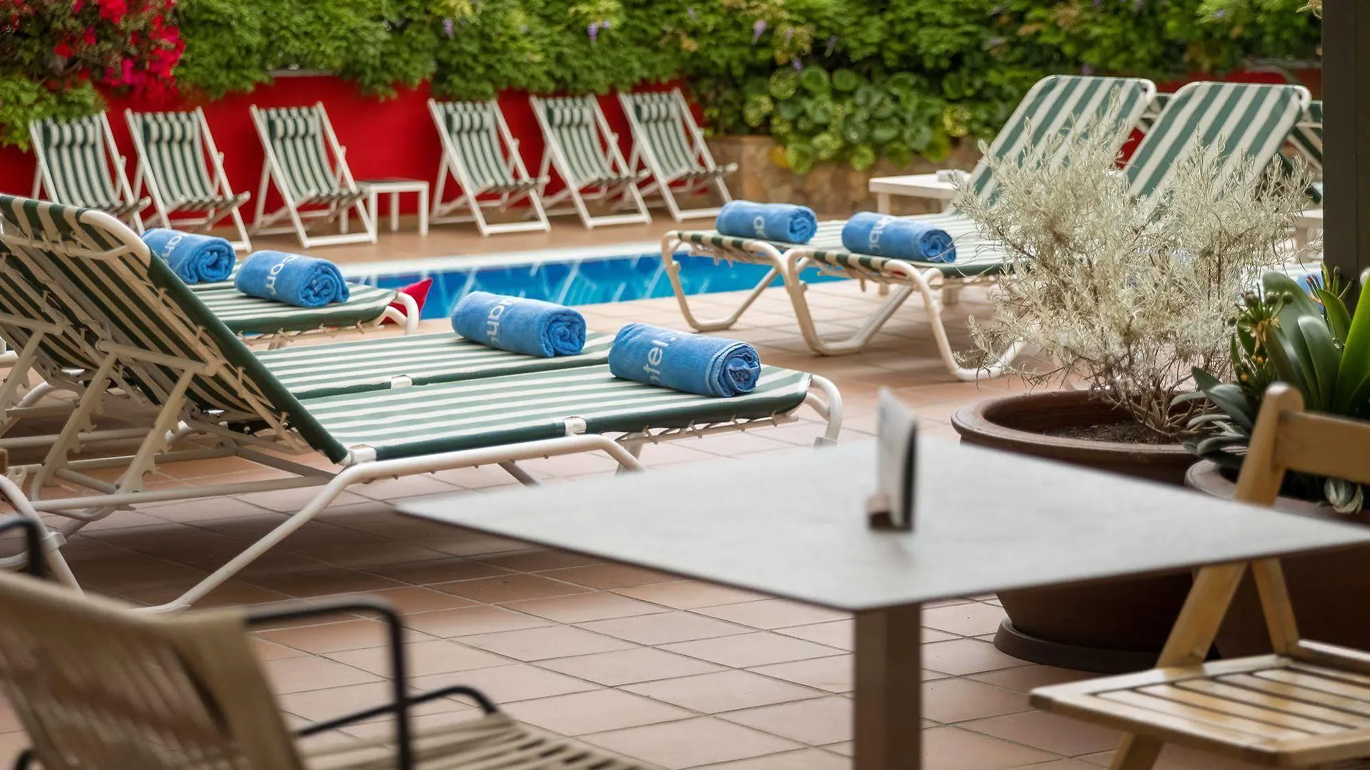 Aqua Hotel Bertran Park Lloret de Mar 4*,  Spain